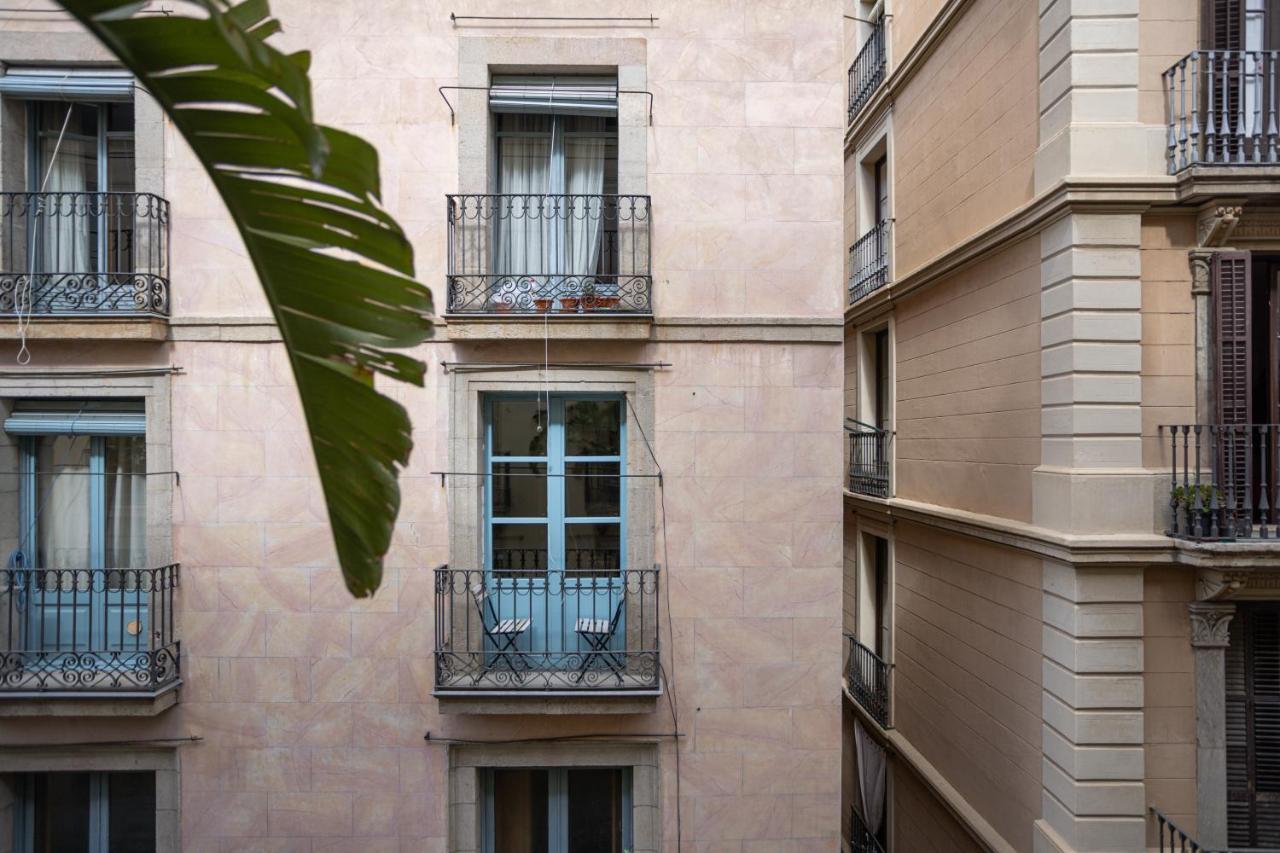Hostal Sol Y K Barcelona Exterior photo