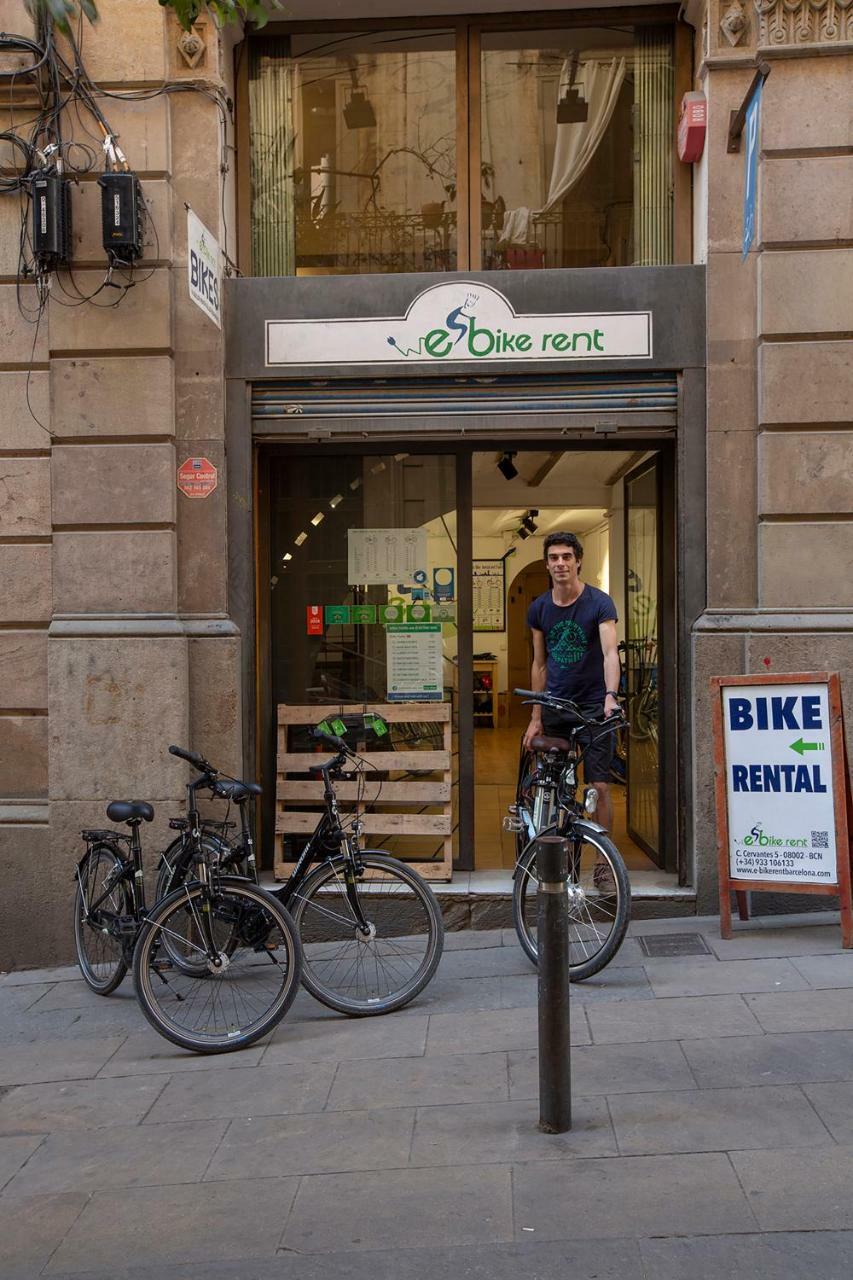 Hostal Sol Y K Barcelona Exterior photo